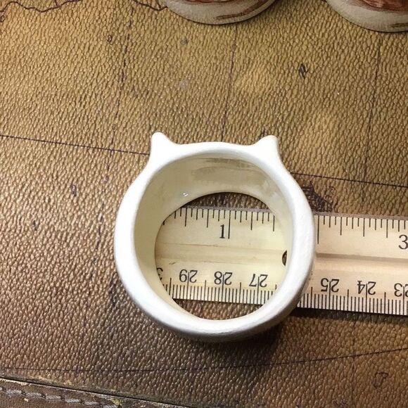 Napkin rings, vintage, ceramic shrimp embossed What moon look like chips are not - Picture 6 of 8